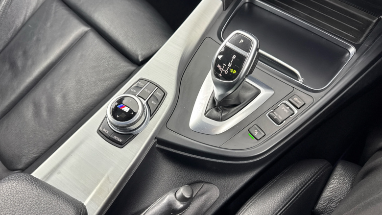 BMW 3 Series 330d M Sport 4dr Step Auto Diesel Saloon